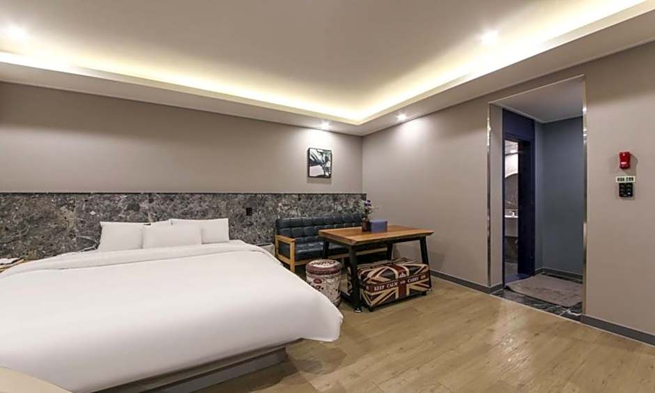 Daegu Seongseo Hotel Series 5.0