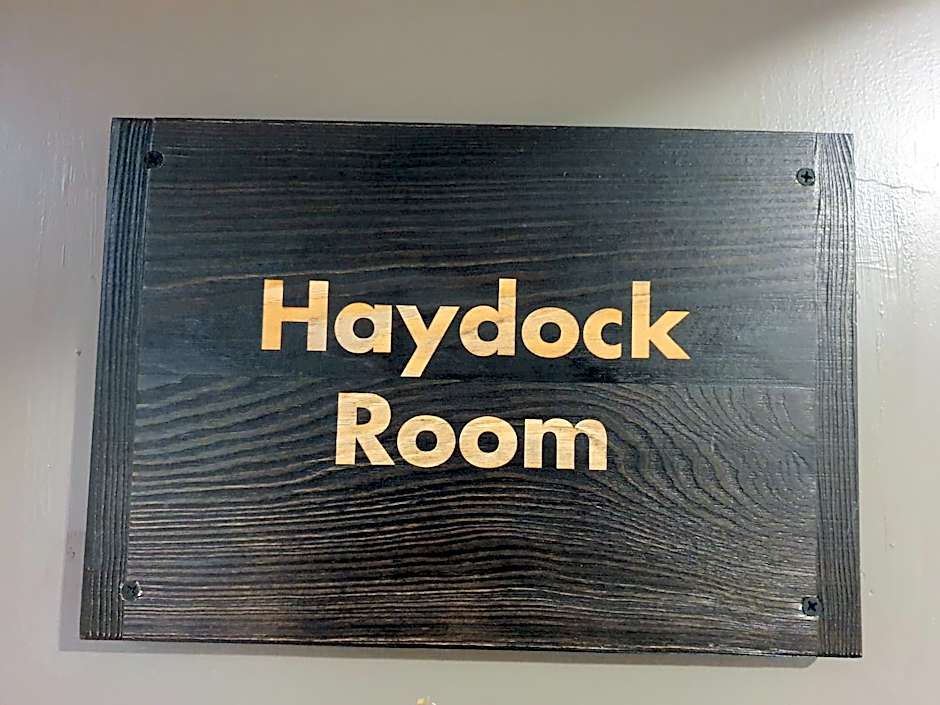 Knowsley Inn & Lounge formally Holiday Inn Express