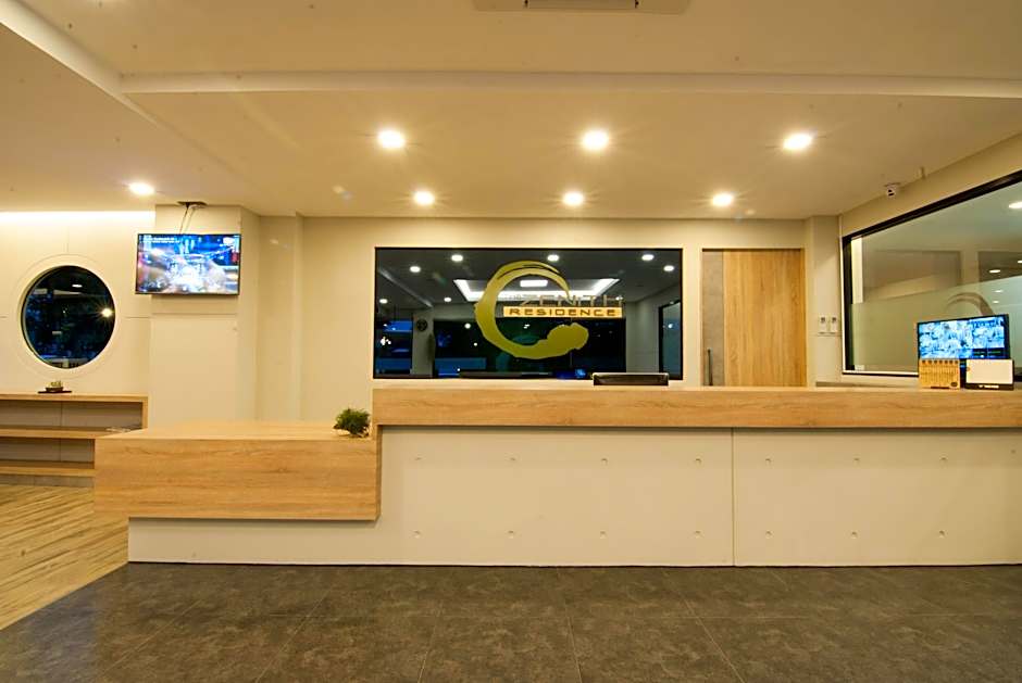 The Zenith Residence Hotel (SHA Extra Plus)