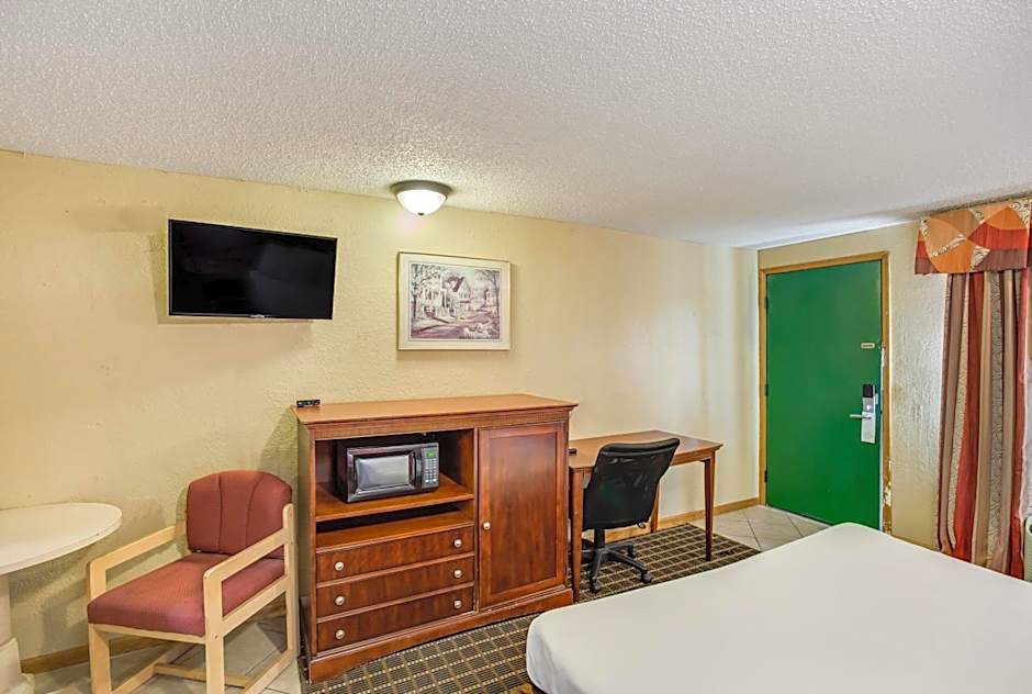Knights Inn Ashland