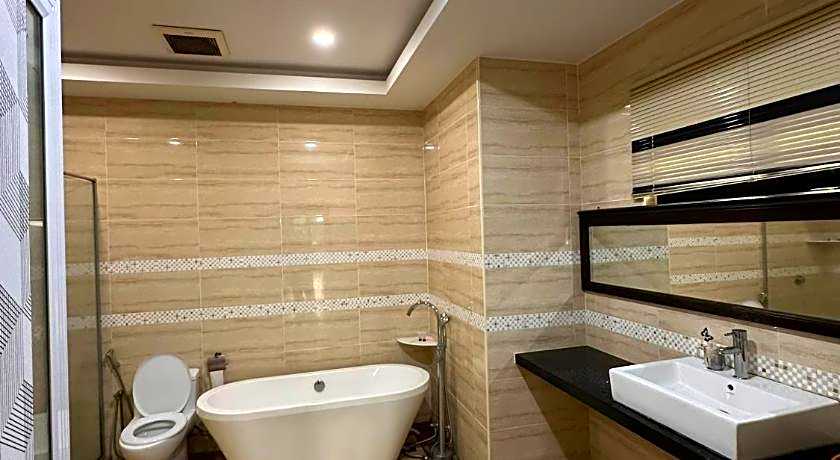 MAXWELL INN LUXURY HOTEL