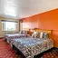 Econo Lodge Inn & Suites Downtown San Antonio