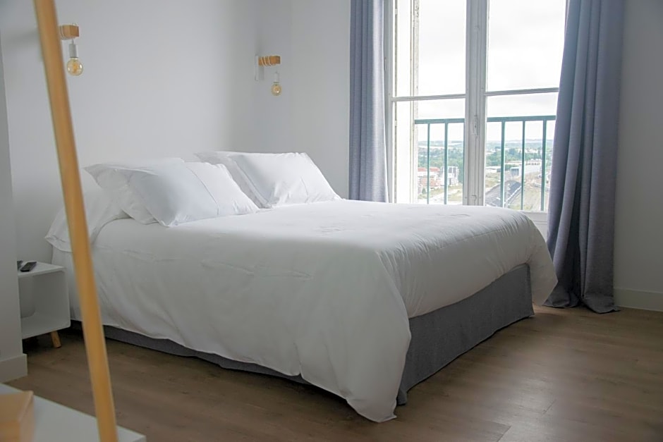 15ème droite - Tour Perret - Centre-Ville - 4 étoiles