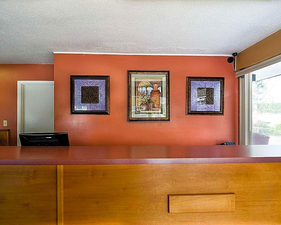Econo Lodge Charlottesville North - University Area
