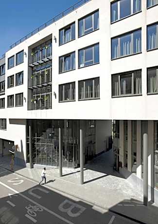 Youth Hostel van Gogh