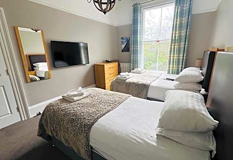 Superior Family Room