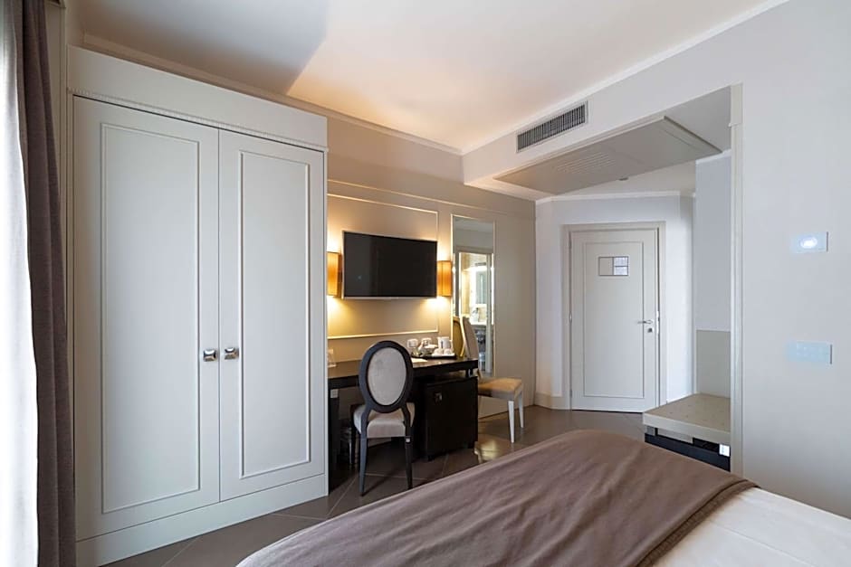 Best Western Plus Hotel Perla Del Porto