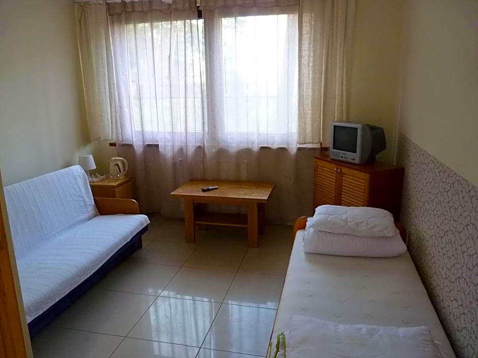 Ośrodek Wypoczynkowy W sosnowym lesie