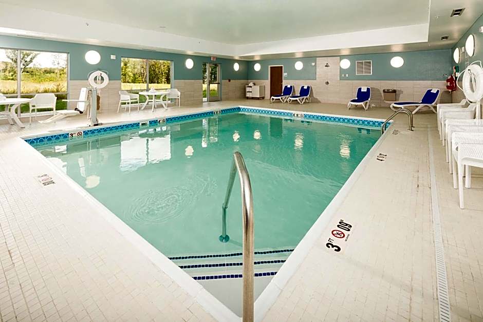 Holiday Inn Express & Suites Alpena - Downtown By IHG