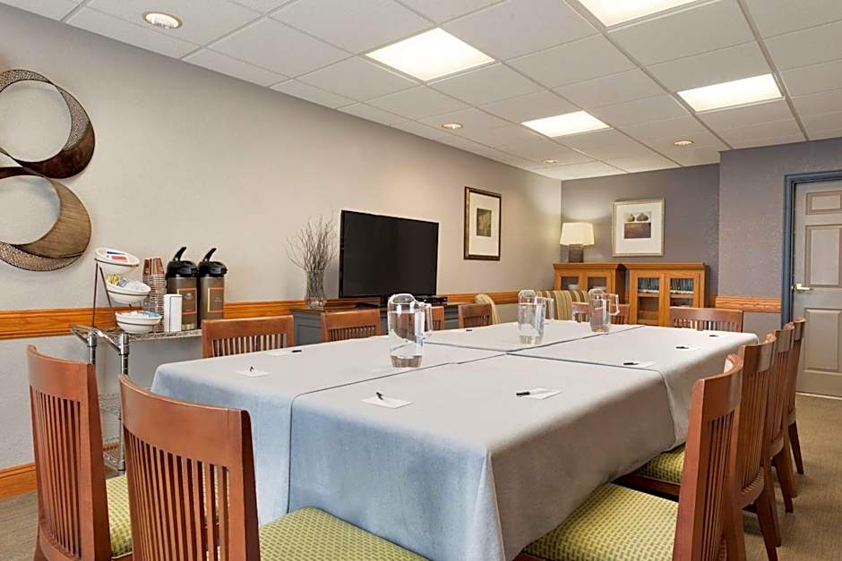 Country Inn & Suites by Radisson, Minneapolis-Shakopee