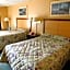 Camilla Inn & Suites