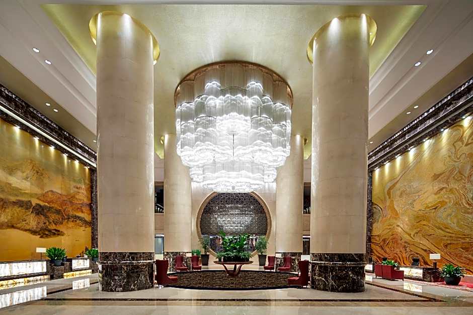 Crowne Plaza Yichang By IHG