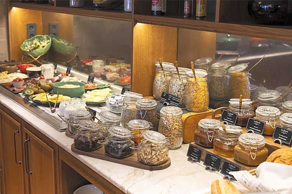 Via Sants Hotel Barcelona, Tapestry Collection by Hilton