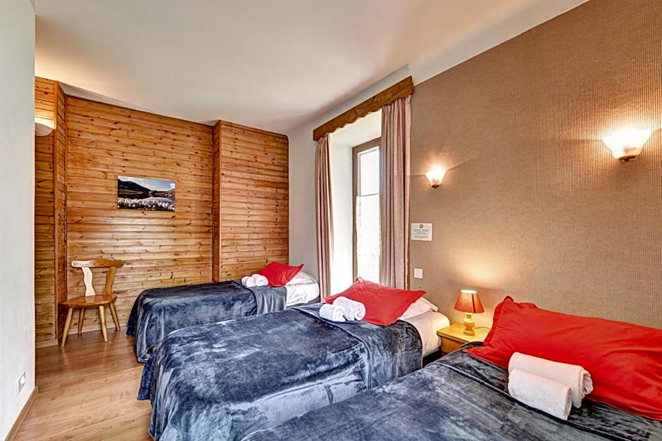 Hôtel Restaurant Gîtes Les 5 Saisons