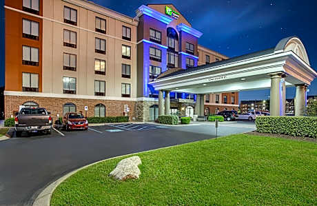 Holiday Inn Express & Suites Lebanon By IHG