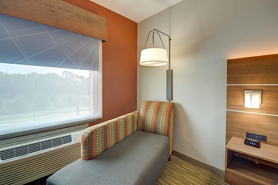 Holiday Inn Express Hotel & Suites Foley By IHG