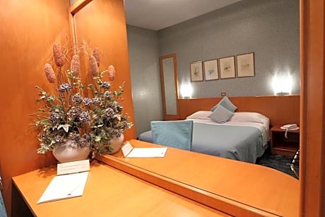 Classic Single Room