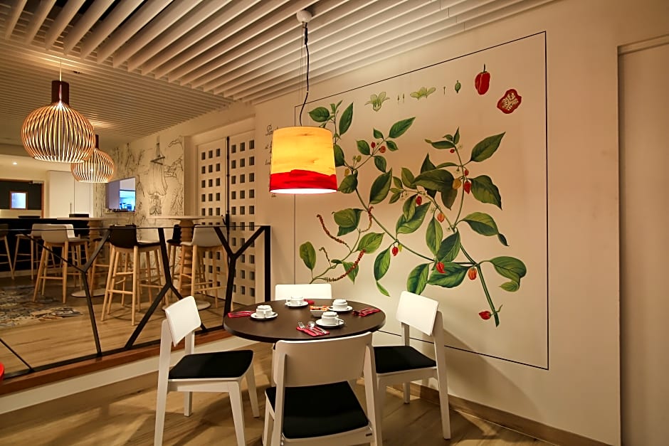 La Creole Beach Hotel & Spa