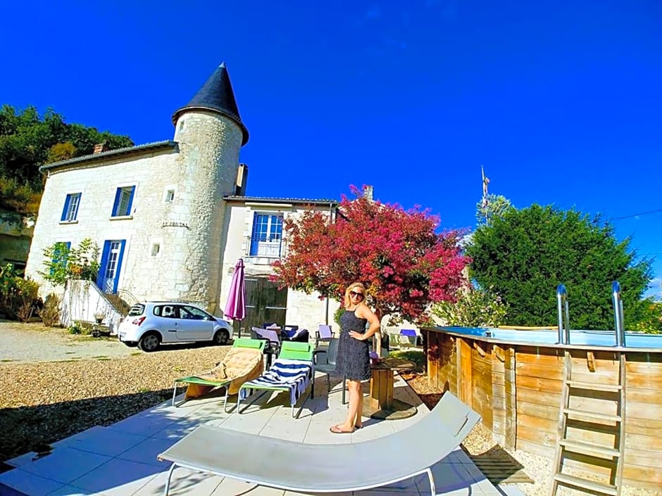 Manoir Le Cristal Futuroscope , grosses reductions sur les nuitées et le parc !