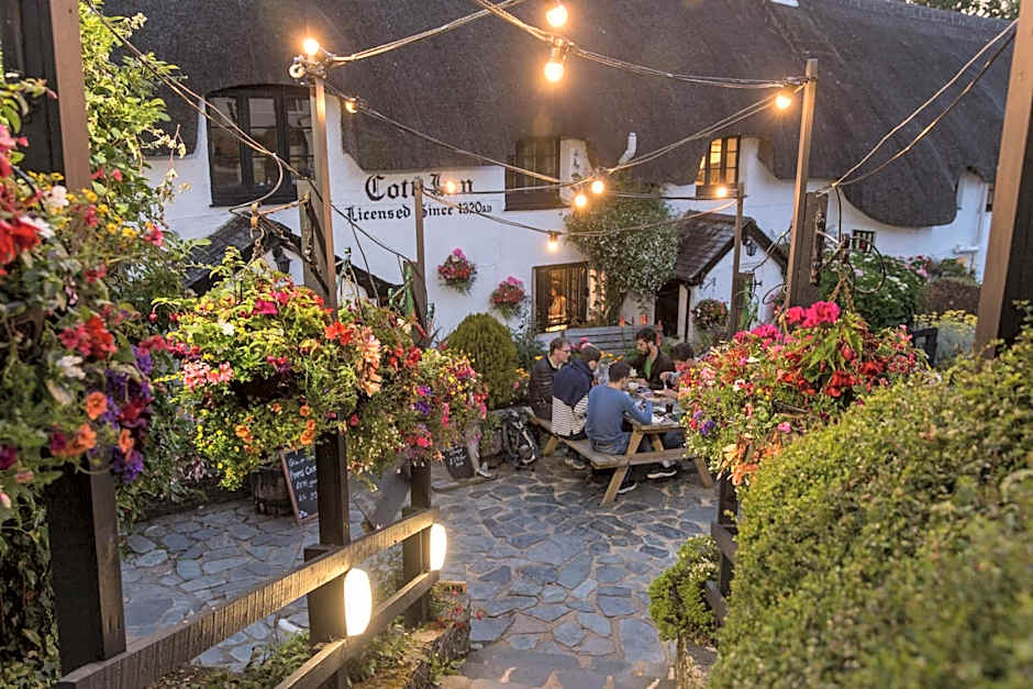 The Cott Inn