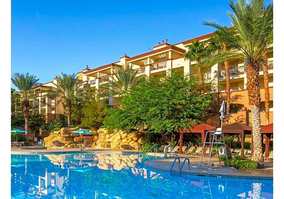 Exclusive Condo Retreat Featuring a Lazy River - Special Offer Now!