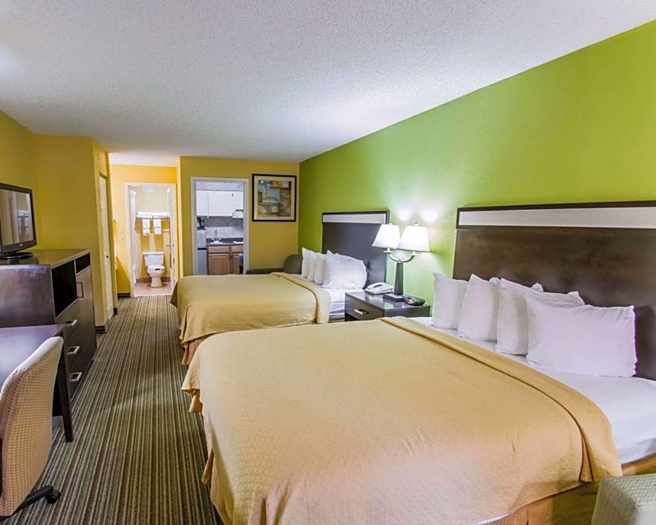 Quality Inn University