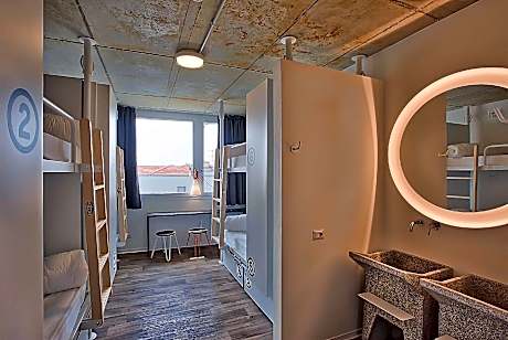 1 Person in 6-Bed Dormitory - Mixed