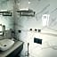 Saltstayz Select - Golf Course Road & Sector 57