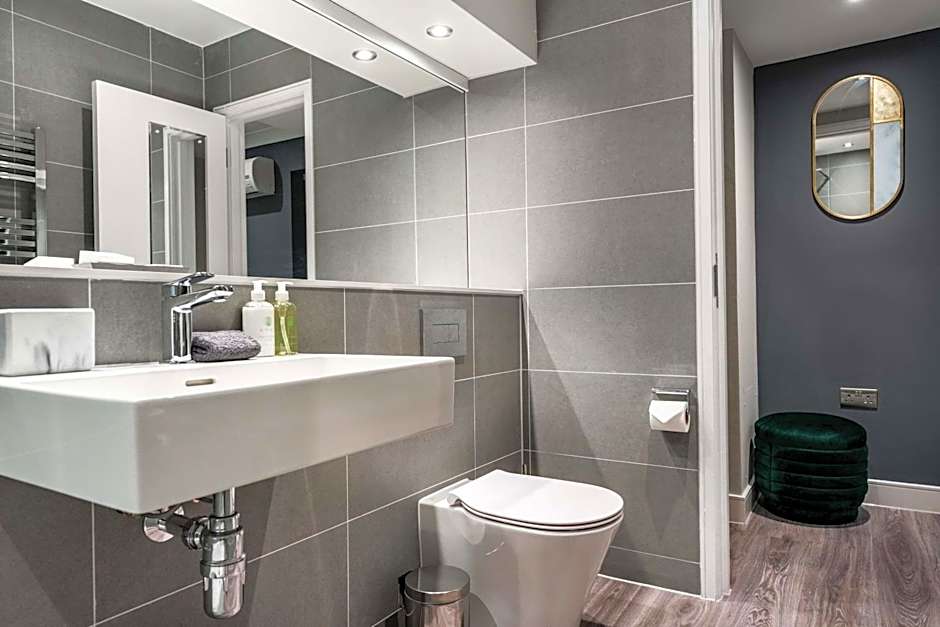 The Regent Aparthotel