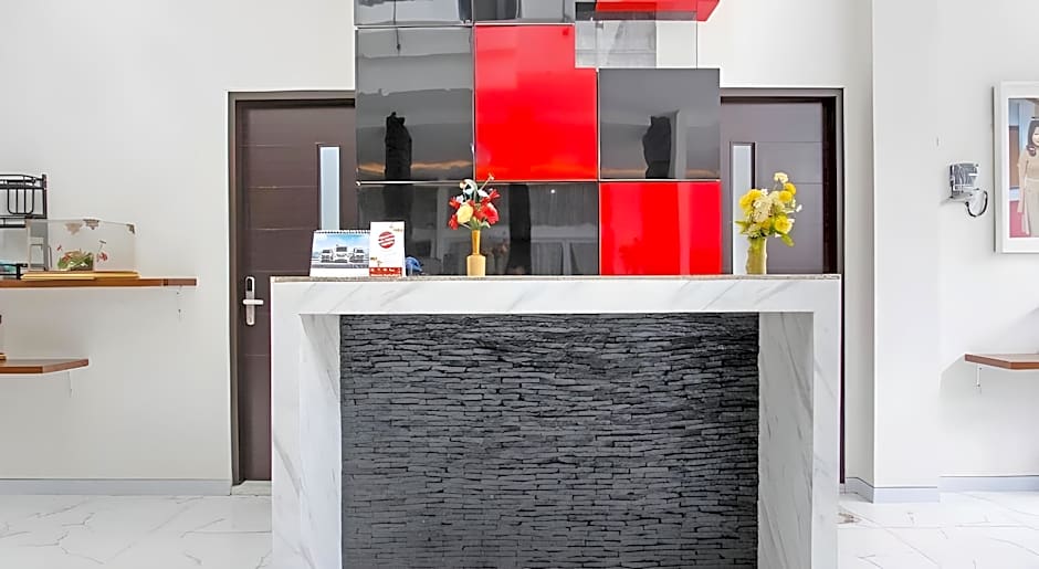 Capital O 91665 D'prof Exclusive Guesthouse