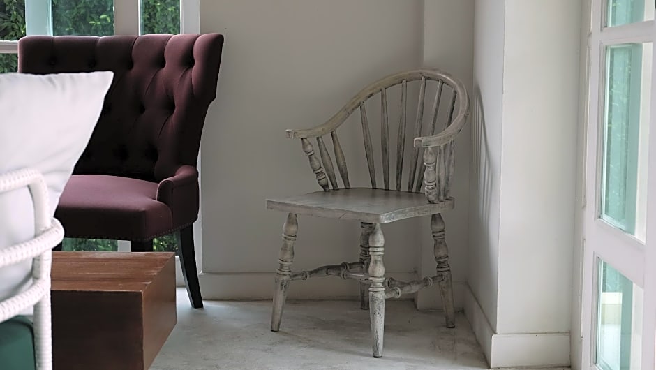 De Pastel Hua Hin Hotel