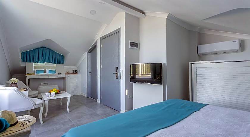 Monastery Suites Hotel