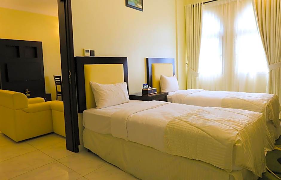 Remas Hotel Suites - Al Khoudh, Seeb, Muscat