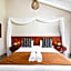 Hwange Safari Lodge