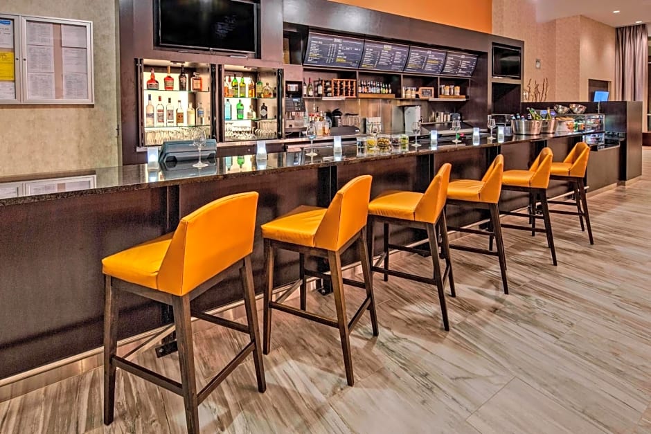 Courtyard by Marriott Kansas City Downtown/Convention Center