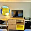 Days Inn by Wyndham Pensacola - Historic Downtown