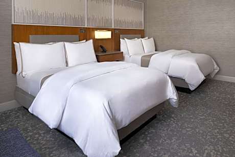 Double Room with Two Double Beds - Hearing Accessible