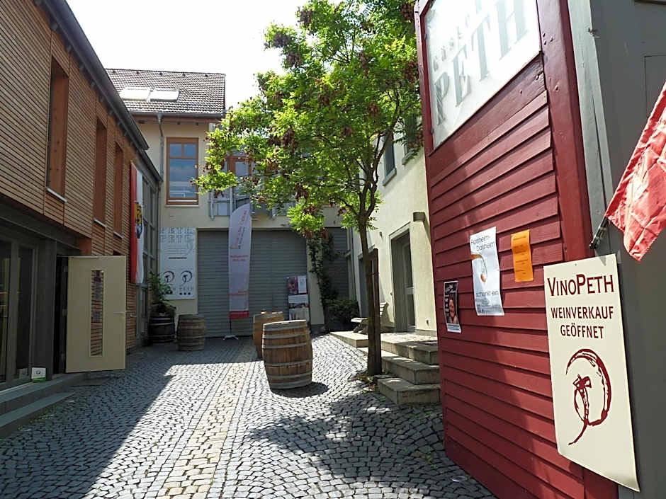 Gästehaus & Weingut PETH
