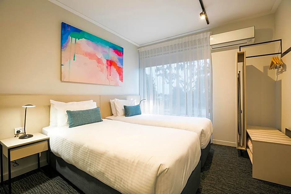 Nightcap at Playford Tavern