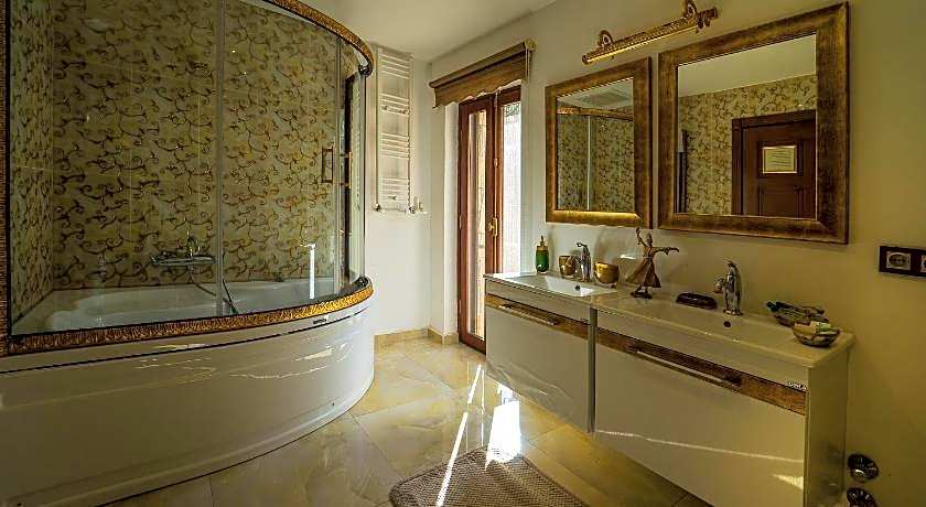 KAZDAĞLARI KARYE MÜZE OTEL