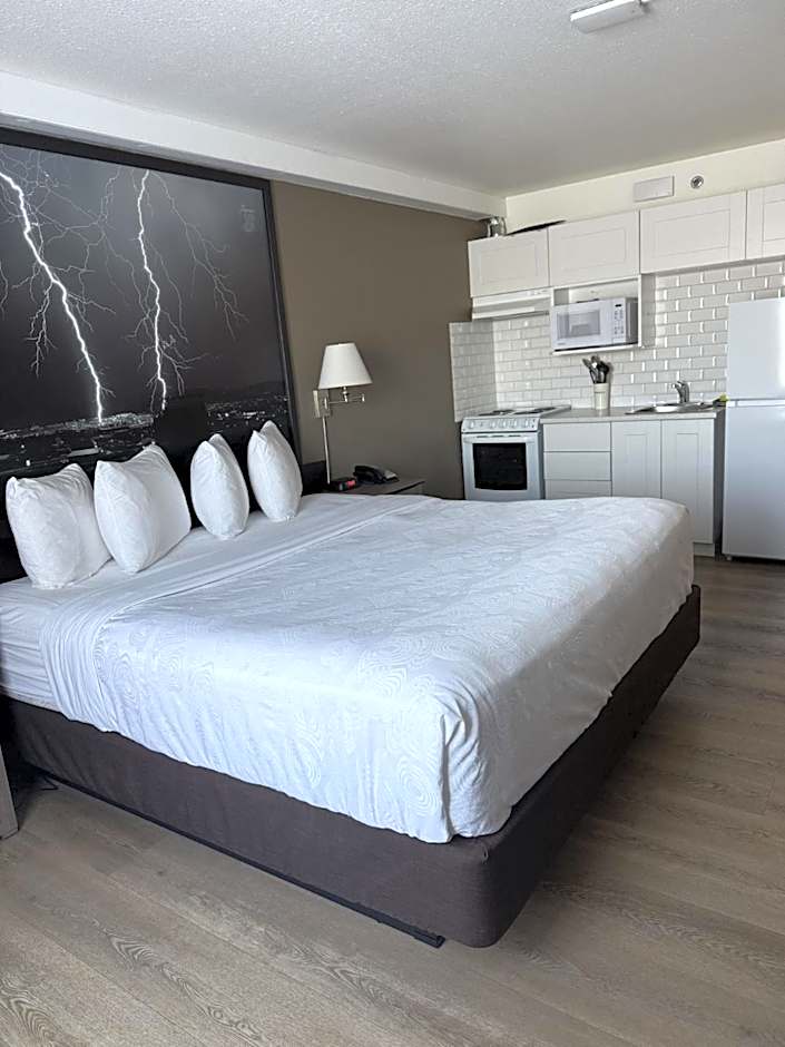 Super 8 by Wyndham Dawson Creek