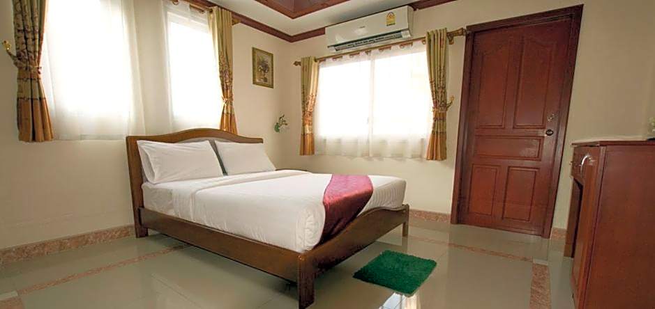 Bluebird Inn Pattaya