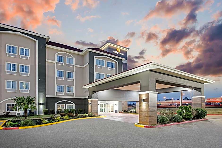 La Quinta Inn & Suites by Wyndham Paris