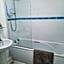 2 bedroom house Admiral Court
