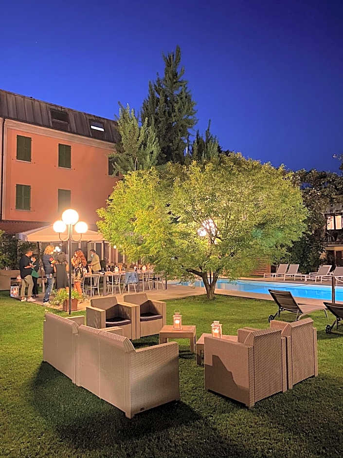 Hotel Milano Pool & Garden