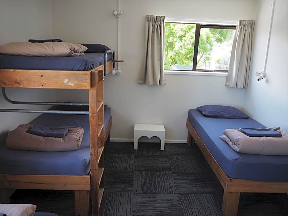 Tasman Bay Backpackers