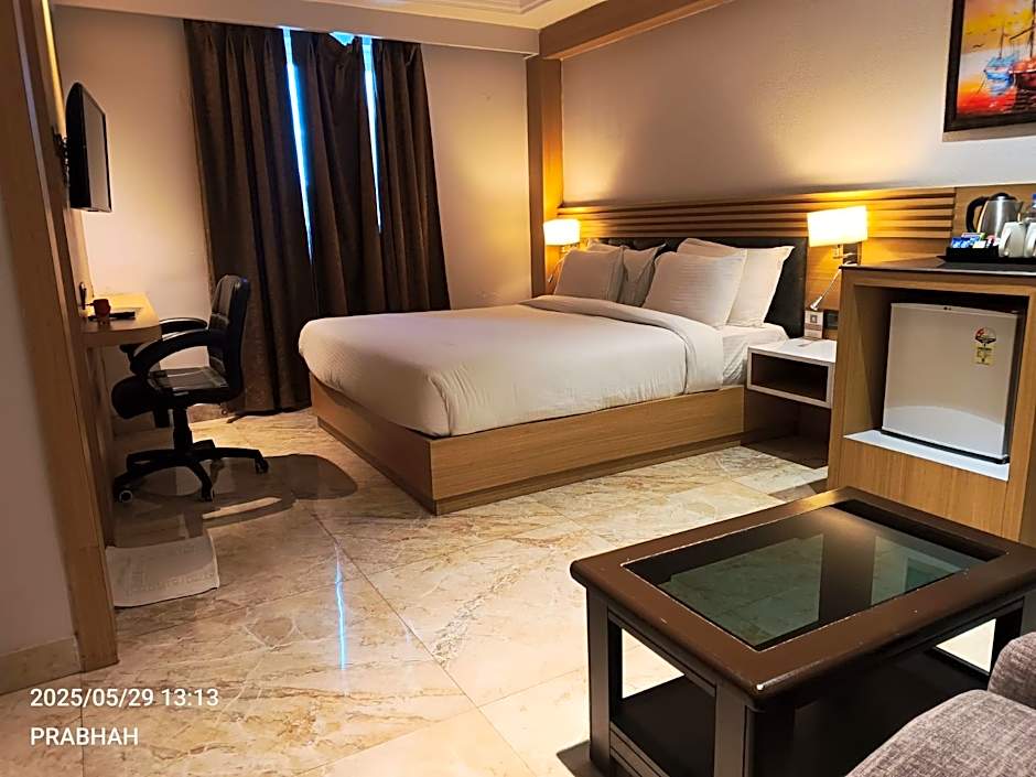 LUXUS INN DHANBAD