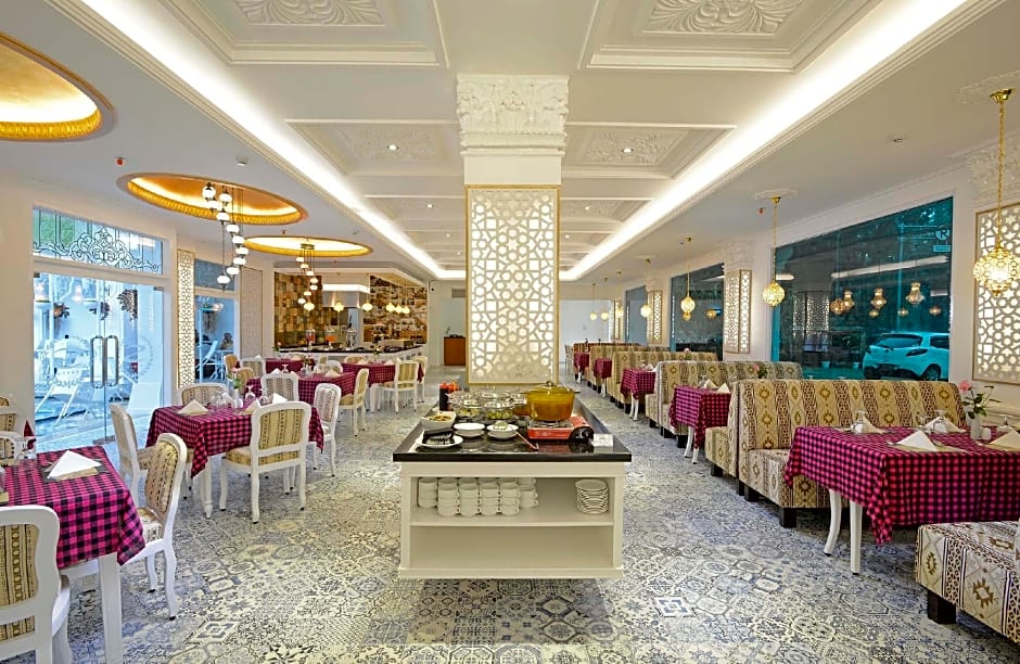 Sahira Butik Hotel Pakuan (Syariah Hotel)