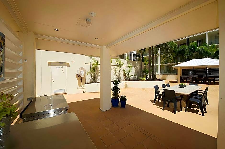 Jack & Newell Holiday Apartments