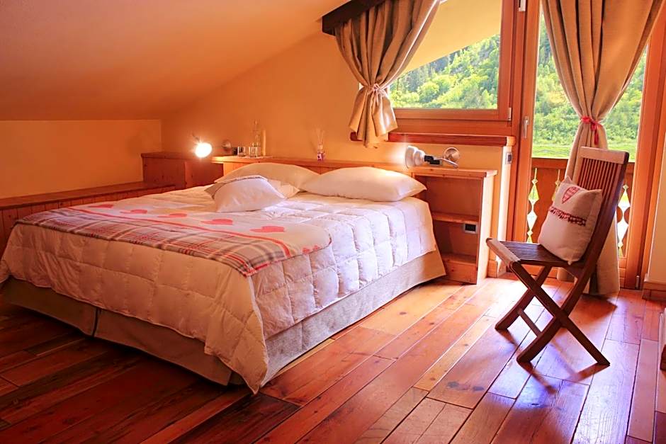 Shatush Hotel